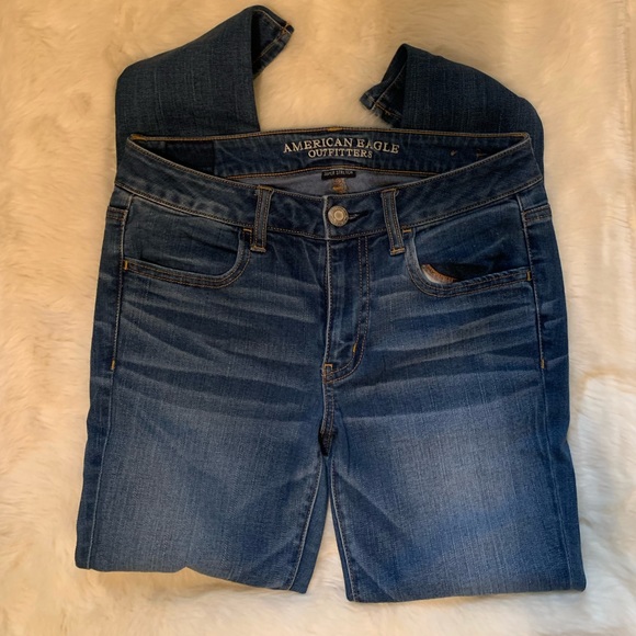 American Eagle Outfitters Pants - AE SUPER STRETCH LIGHTWASH SKINNY JEANS SZ 6